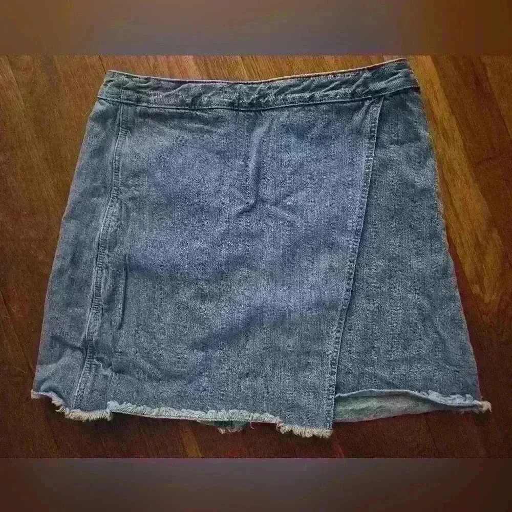 Women's LOFT Asymmetrical Denim Skirt